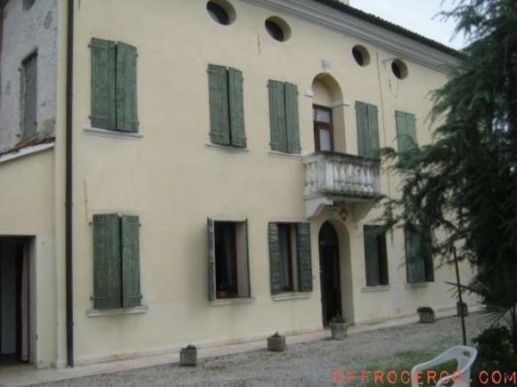 Villa Sant'Andrea 660mq 1800