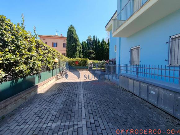 Appartamento 5 Locali o più Zona Mare 130mq 1990