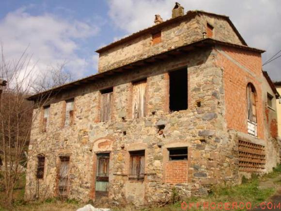 Rustico/Casale (San Ginese di Compito) 225mq