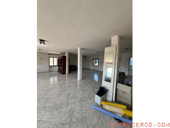 Appartamento Periferia 150mq