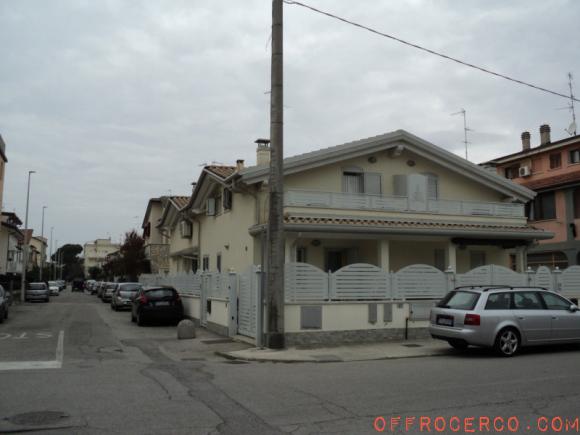 Villa Porto Garibaldi 120mq 2012