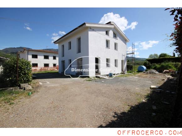 Villa Bifamiliare Marlia 110mq