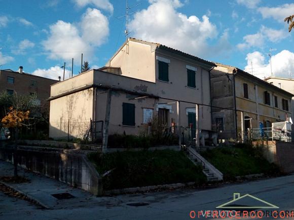 Casa indipendente 4 Locali Cannella 120mq 1950