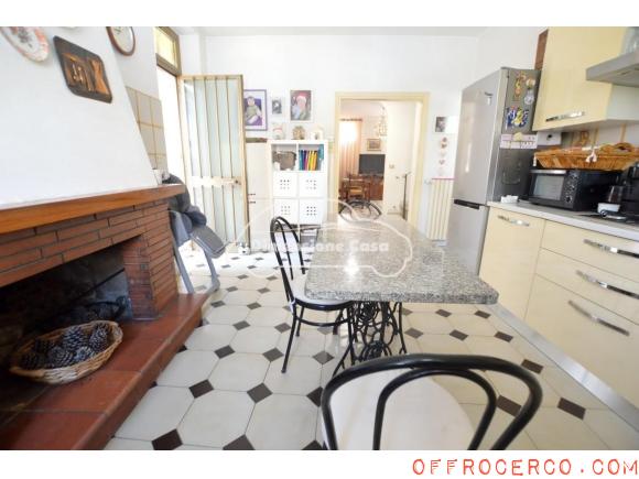 Casa indipendente 5 Locali o più Santa Margherita 230mq