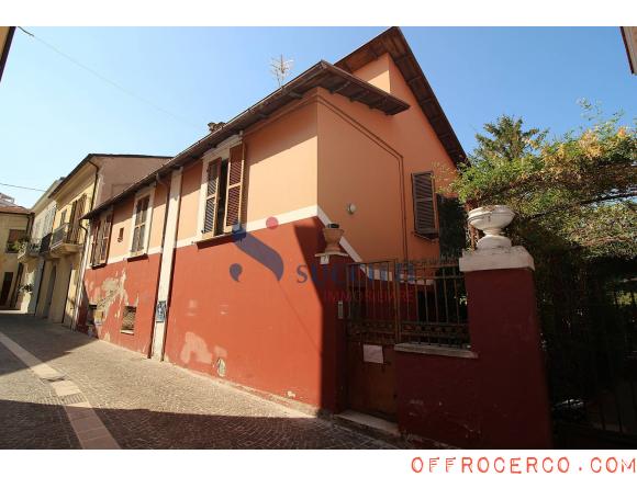 Casa indipendente 5 Locali o più 228mq 1964