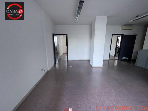 Locale commerciale 90mq