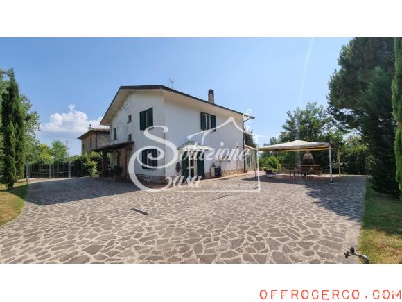 Villa 5 Locali o più 260mq