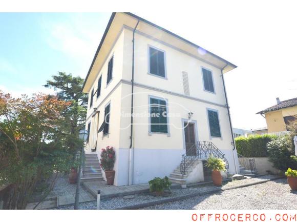 Villa 5 Locali o più San Concordio Contrada 290mq