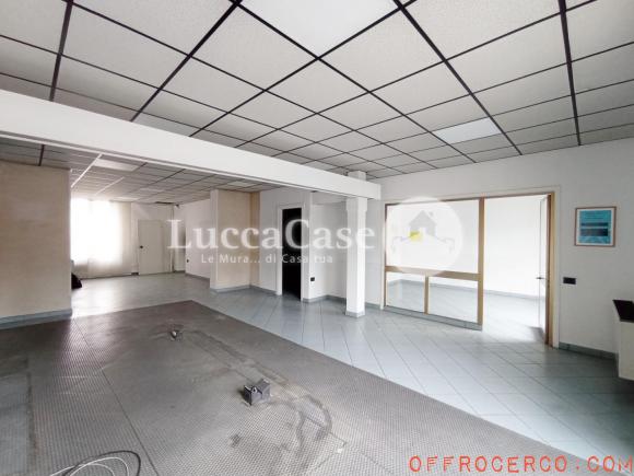 Locale commerciale Lunata 310mq