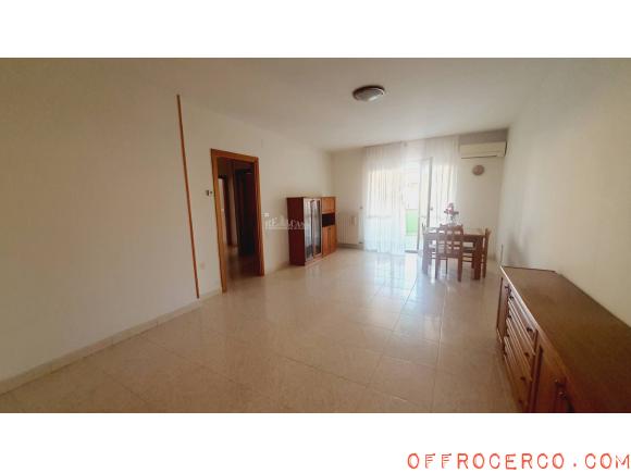 Appartamento 5 Locali o più Villarosa - centro 130mq 1990