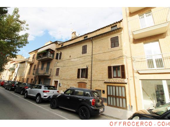 Appartamento 3 Locali CENTRO 85mq 1960