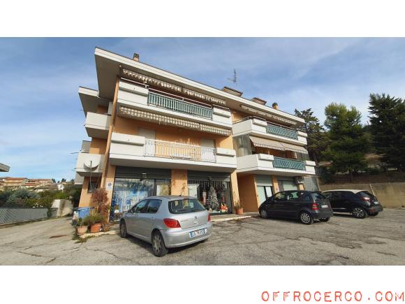 Appartamento 4 Locali CENTRALE 120mq 1985