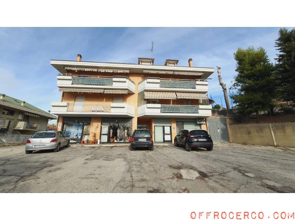 Appartamento 4 Locali CENTRALE 120mq 1985