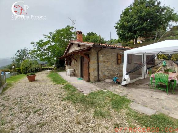 Villa 5 Locali o più Vicorati 240mq