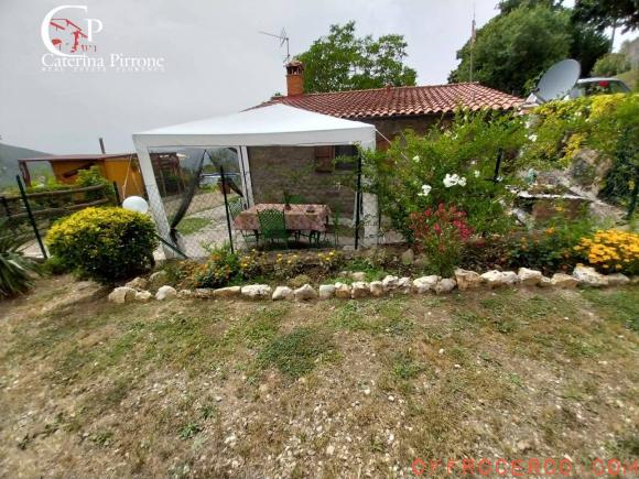 Villa 5 Locali o più Vicorati 240mq