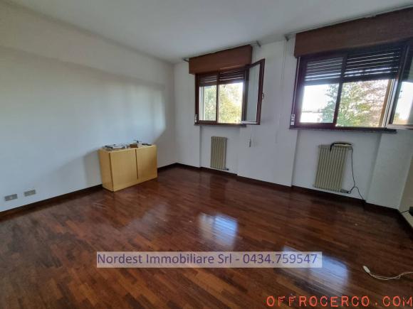 Villa 5 Locali o più 278mq 1982