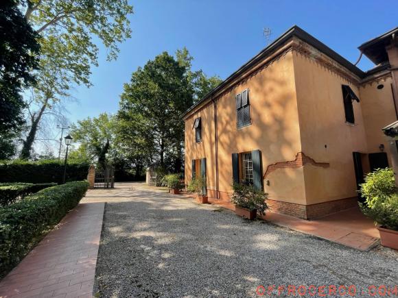 Casa indipendente 5 Locali o più Gaibanella 220mq 1500