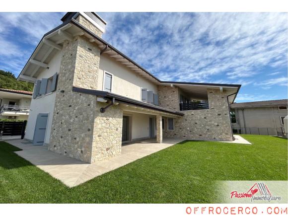 Villa 5 Locali o più 390mq 2023