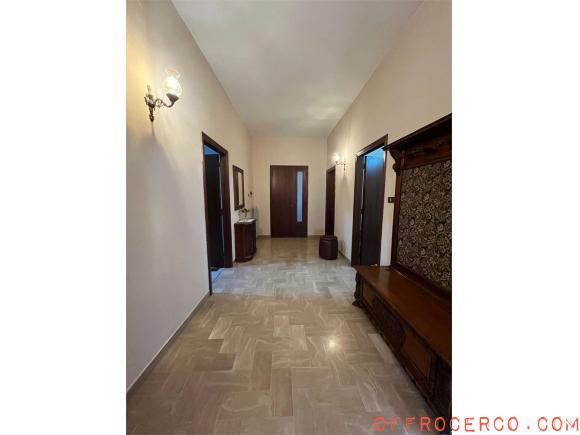 Villa Bifamiliare 345mq