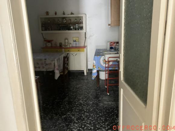 Casa indipendente 5 Locali o più 160mq