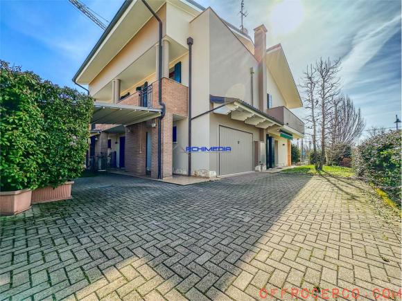 Villa Bifamiliare 225mq