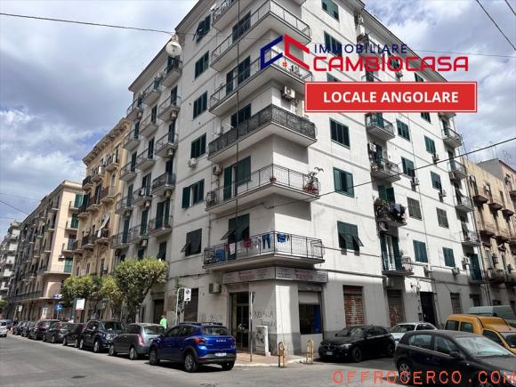 Locale commerciale borgo 80mq 1980