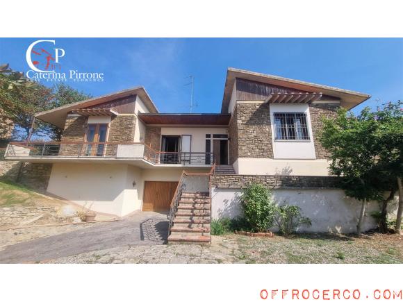 Villa 5 Locali o più 255mq 1960