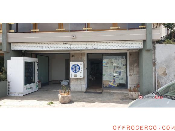 Locale commerciale 220mq