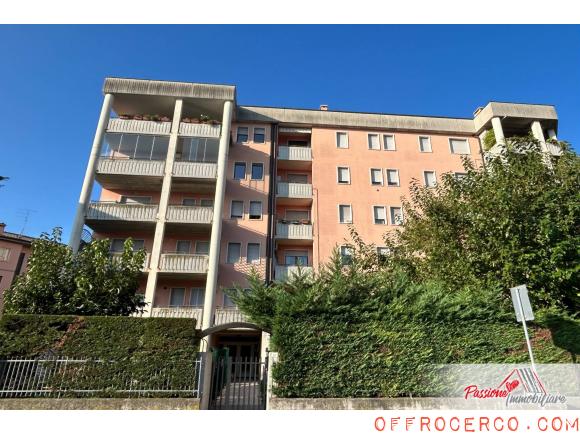 Appartamento 5 Locali o più Borgo Milano 120mq 2003