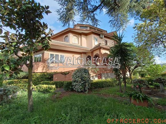 Villa (Casilina/ Prenestina/ Centocelle/ Alessandrino) 350mq