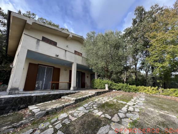 Villa 5 Locali o più 218mq