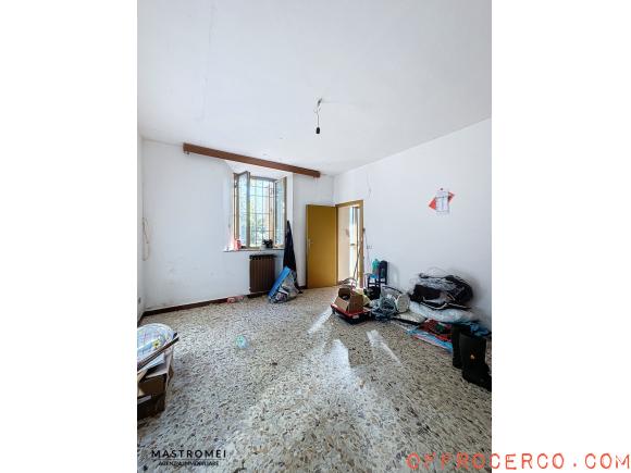 Casa indipendente 5 Locali o più 140mq