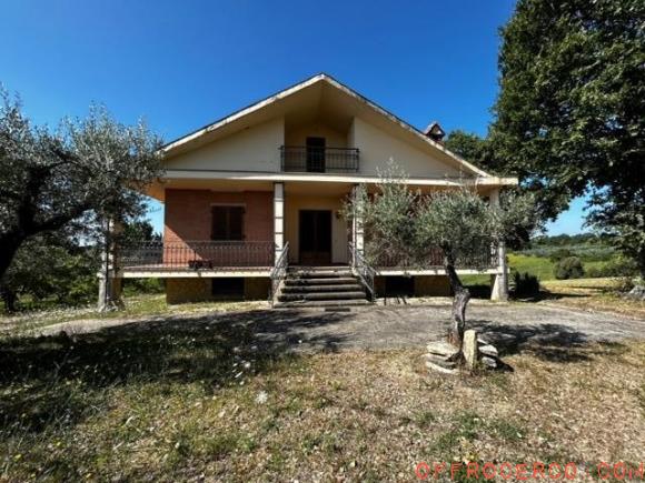 Villa 4 Locali 230mq