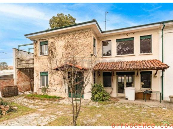 Villa 5 Locali o più 380mq