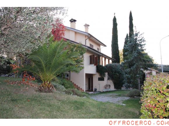 Villa 5 Locali o più 500mq 1996