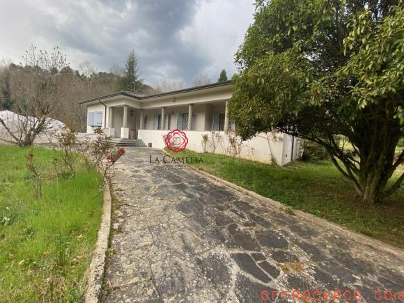 Villa 5 Locali o più Pontemazzori 270mq