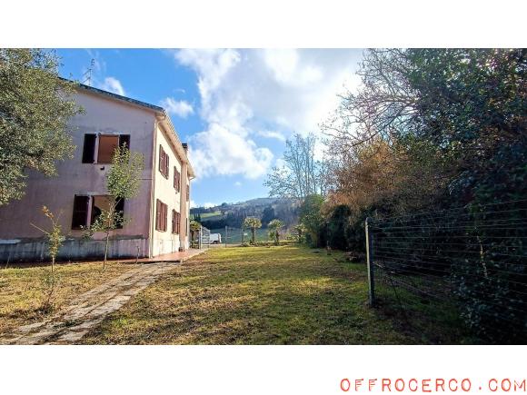 Casa indipendente 5 Locali o più 180mq 2000