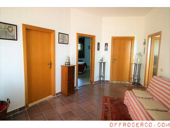 Casa indipendente 5 Locali o più 540mq 2000