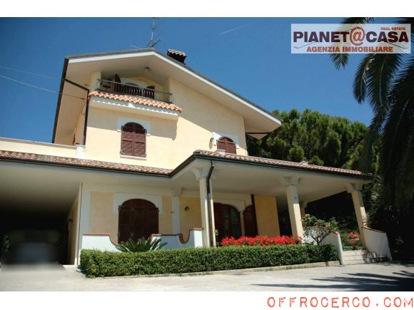 Villa 5 Locali o più PORTO D'ASCOLI 540mq