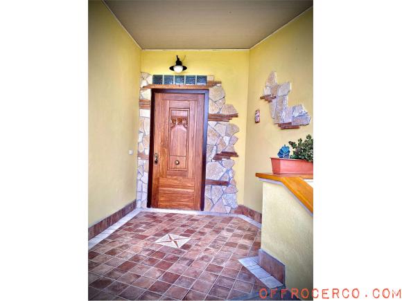 Villa Bifamiliare (Borgo San Michele) 180mq