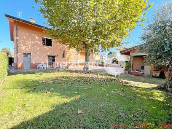 Villa 5 Locali o più 250mq