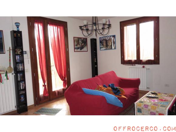 Villa 4 Locali Renazzo 123mq 2006