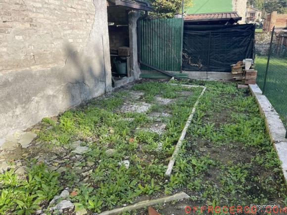 Porzione di Casa (Castione dè Baratti) 60mq