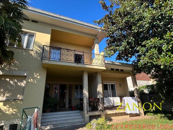 Villa 5 Locali o più 222mq