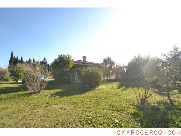 Villa 5 Locali o più COLLINARE 725mq 2000