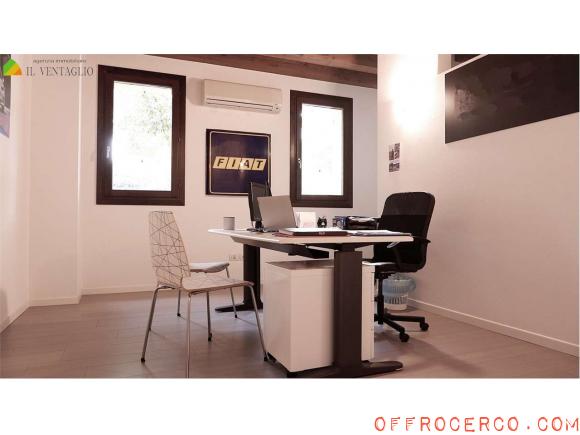 Ufficio (Villaggio Artigiano) 65mq