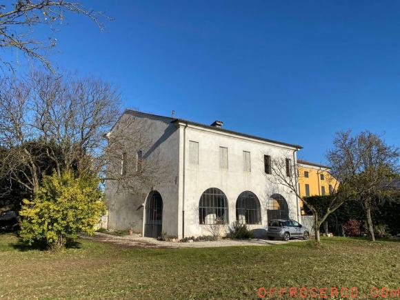 Villa (Secula) 550mq