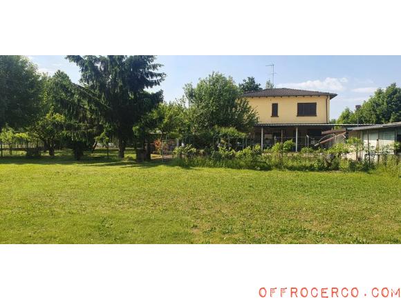 Casa indipendente 5 Locali o più Sobborghi 200mq