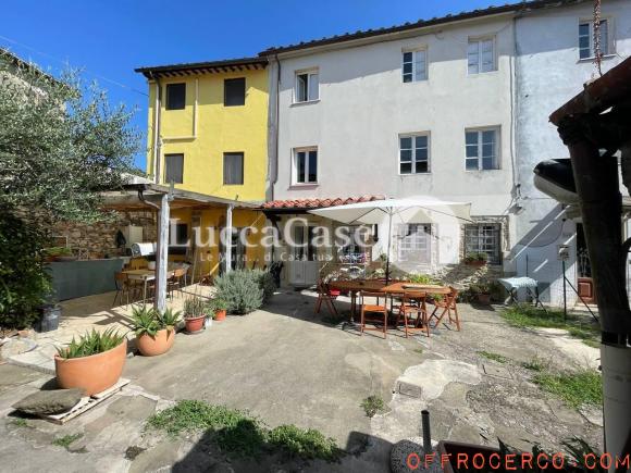 Casa indipendente 5 Locali o più Santa Maria Del Giudice 100mq