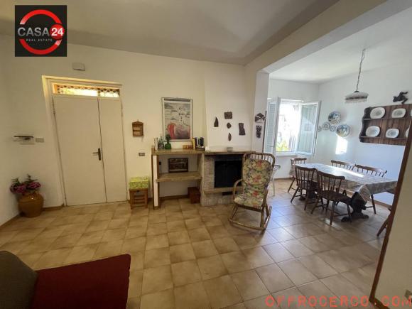 Villa 5 Locali o più Bella Farnia 160mq